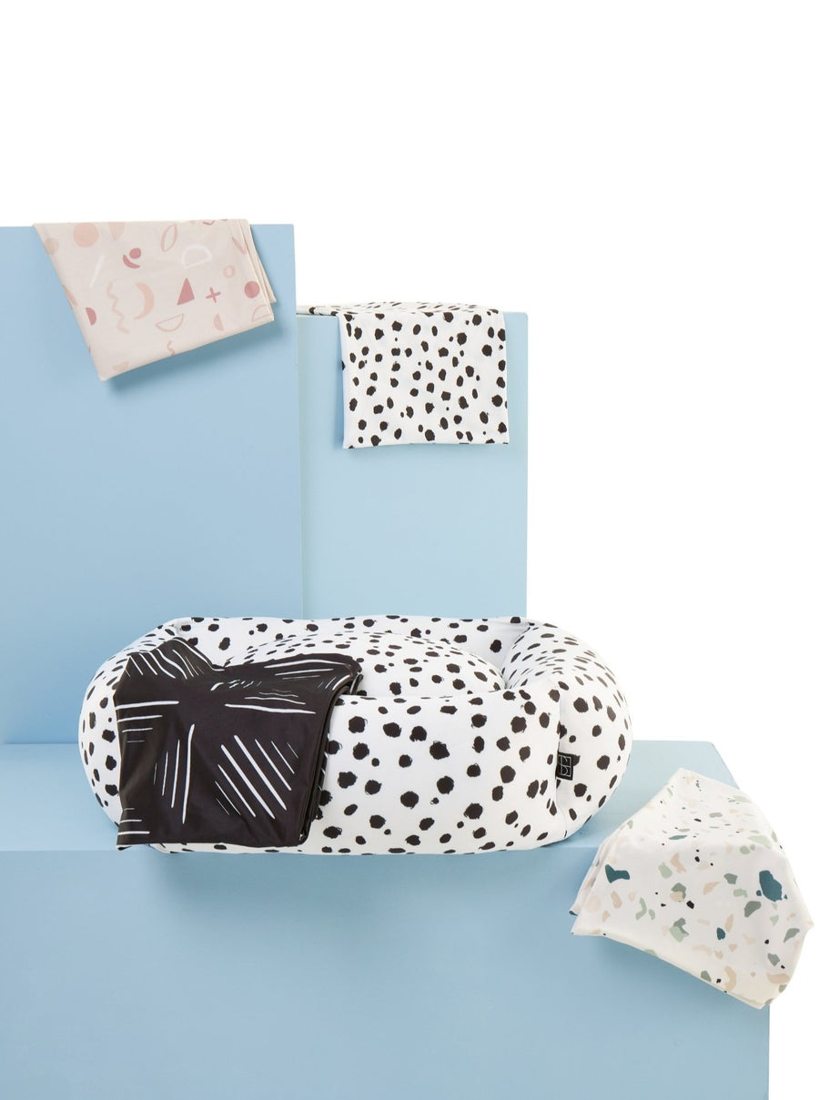 Dalmatian Dog Bed + Spare Cover - Settle Beds